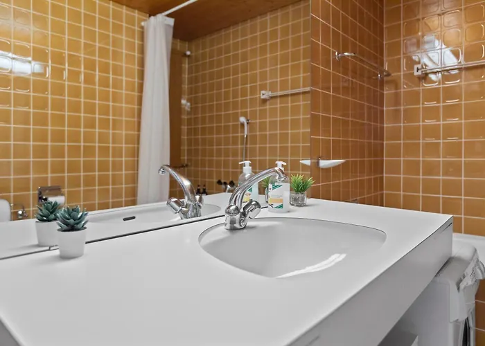 Crans-montana, 5 Pers, Balcon Vue Et Parking Prive * Crans-Montana